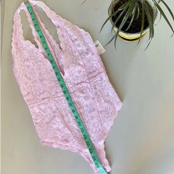 NWT Free People Avery Lace Bodysuit in Festival Bloom - Picture 4 of 5